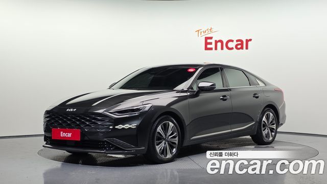 Kia K8 Hybrid Signature 2022 — фото 1