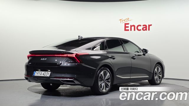 Kia K8 Hybrid Signature 2022 — фото 2
