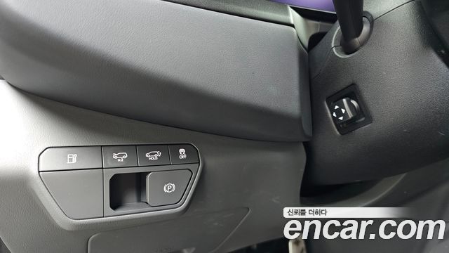 Kia EV9 Long Range 4WD GT Line 2024 — фото 29