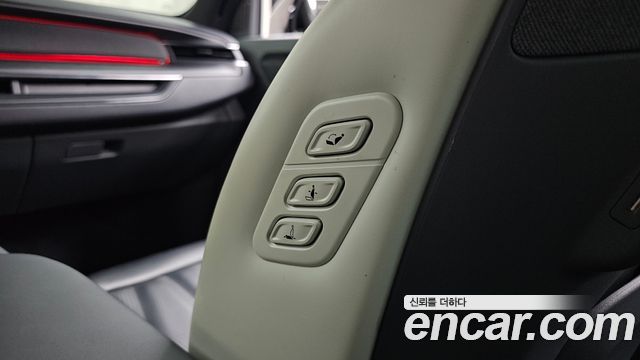 Kia EV9 Long Range 4WD GT Line 2024 — фото 35