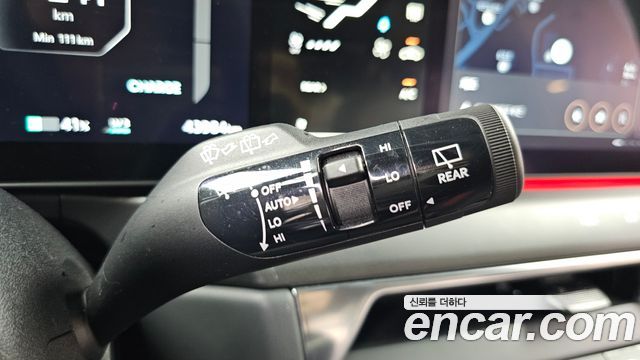 Kia EV9 Long Range 4WD GT Line 2024 — фото 38