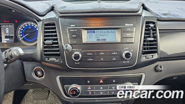KG Mobility (SsangYong) Rexton Sports Diesel 2.2 2WD Prestige 2021 — фото 14