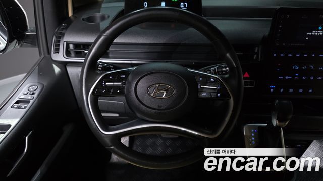 Hyundai Staria Cargo 5-Seater Modern 2022 — фото 13