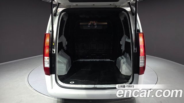 Hyundai Staria Cargo 5-Seater Modern 2022 — фото 20