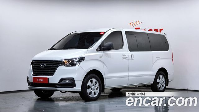 Hyundai Grand Starex 4WD Wagon 12-Seater Modern 2019 — фото 1