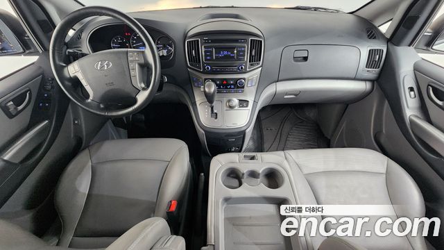 Hyundai Grand Starex 4WD Wagon 12-Seater Modern 2019 — фото 7