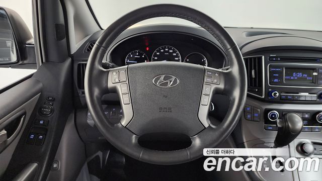 Hyundai Grand Starex 4WD Wagon 12-Seater Modern 2019 — фото 12