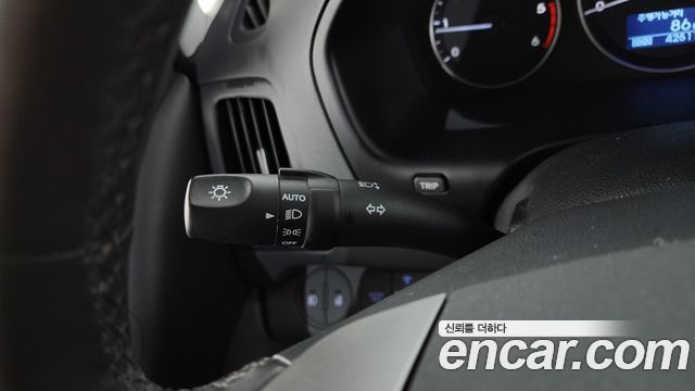 Hyundai Grand Starex 4WD Wagon 12-Seater Modern 2019 — фото 16