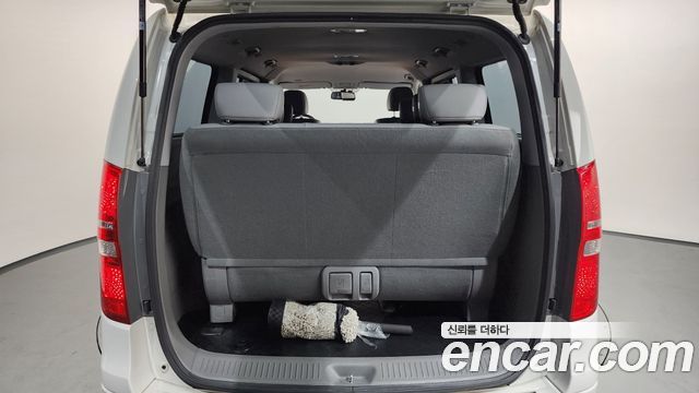 Hyundai Grand Starex 4WD Wagon 12-Seater Modern 2019 — фото 20
