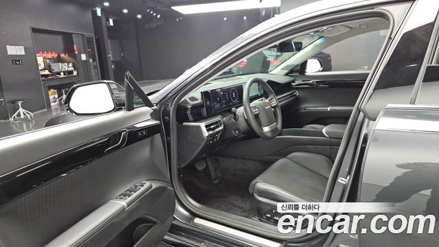 Hyundai Grandeur (GN7) 2,5 Gasoline 2WD Calligraphy 2023 — фото 10