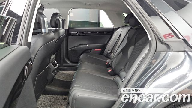 Hyundai Grandeur (GN7) 2,5 Gasoline 2WD Calligraphy 2023 — фото 11