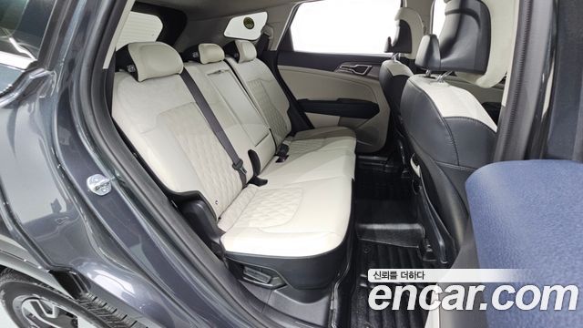 Kia Sportage Hybrid (V) Nobleless 2WD 2023 — фото 11