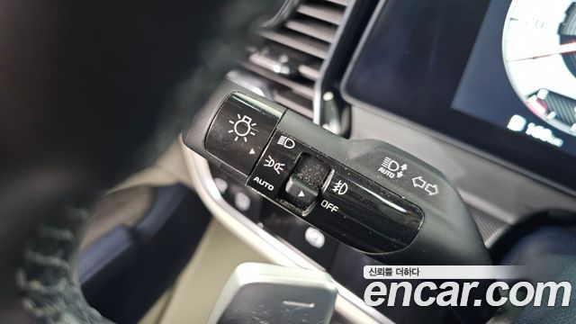 Kia Sportage Hybrid (V) Nobleless 2WD 2023 — фото 17