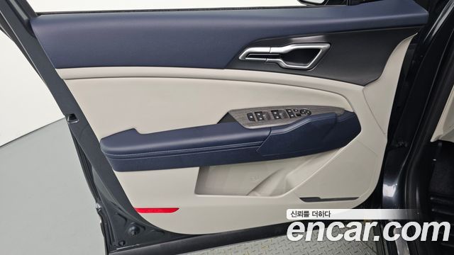 Kia Sportage Hybrid (V) Nobleless 2WD 2023 — фото 24