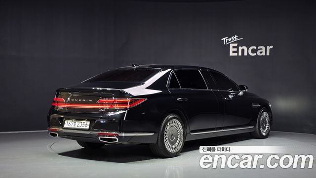 Genesis G90 5.0 AWD Limousine Prestige 2021 — фото 2