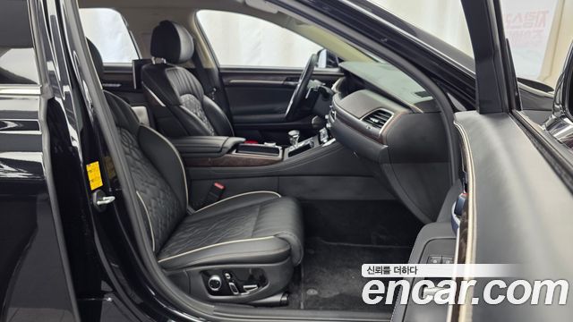 Genesis G90 5.0 AWD Limousine Prestige 2021 — фото 12