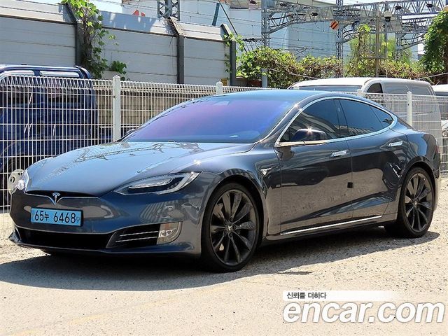 Tesla Model S 90D 2017 — фото 2
