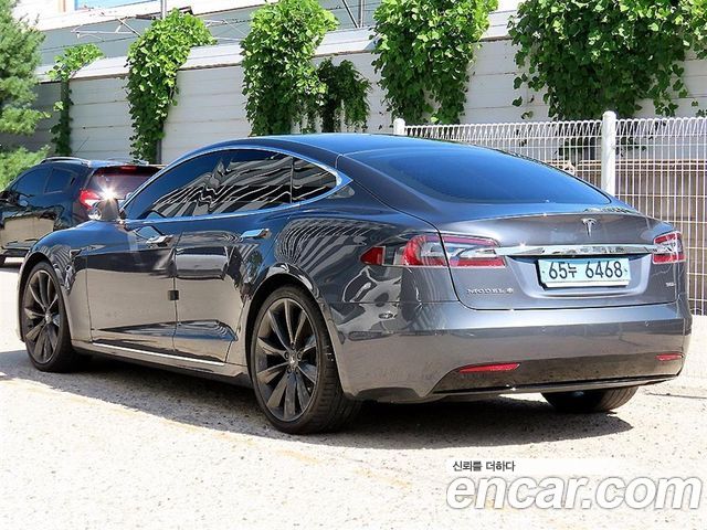 Tesla Model S 90D 2017 — фото 3