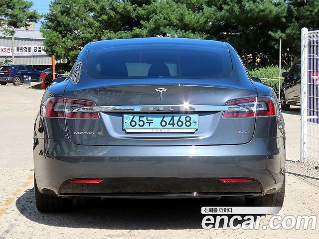 Tesla Model S 90D 2017 — фото 4