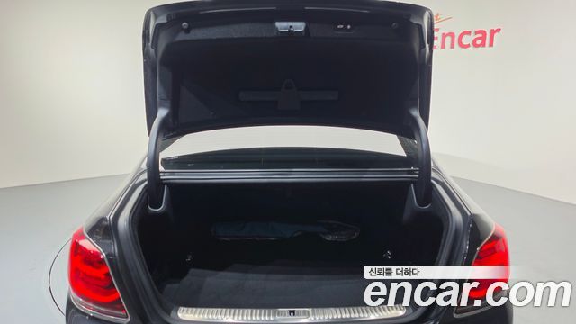 Kia K9 3.8 GDI AWD PlatinumⅡ 2020 — фото 20