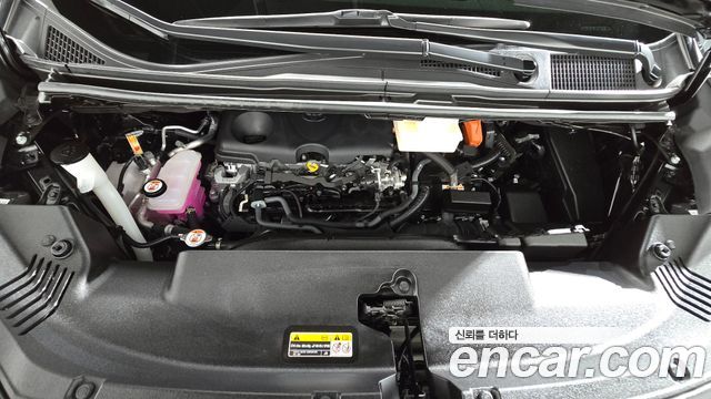 Toyota Alphard (IV) 2.5 HEV Executive AWD 2025 — фото 6