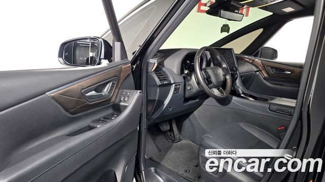 Toyota Alphard (IV) 2.5 HEV Executive AWD 2025 — фото 10