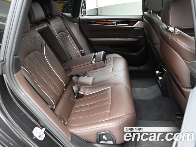 BMW 6 Series GT (G32) 630i xDrive M Sport 2024 — фото 16