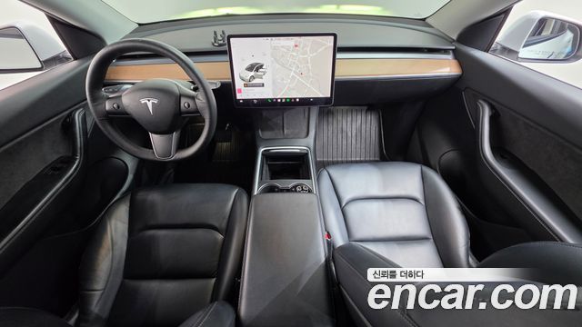 Tesla Model Y Standard Range RWD 2021 — фото 7
