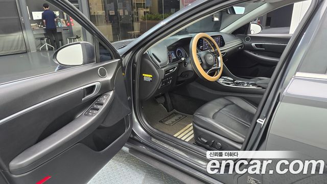 Hyundai Sonata (DN8) 2.0 Premium 2020 — фото 10