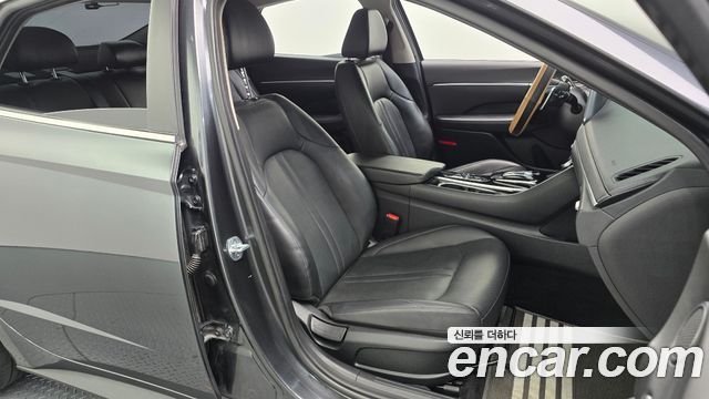 Hyundai Sonata (DN8) 2.0 Premium 2020 — фото 12