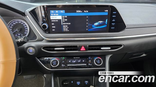 Hyundai Sonata (DN8) 2.0 Premium 2020 — фото 14