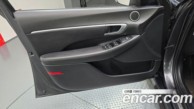 Hyundai Sonata (DN8) 2.0 Premium 2020 — фото 24
