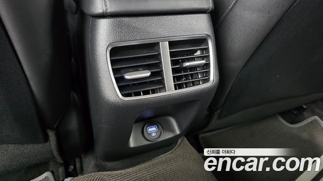 Hyundai Sonata (DN8) 2.0 Premium 2020 — фото 29