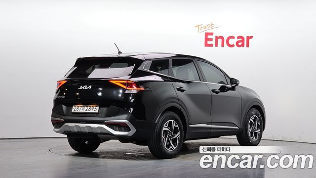 Kia Sportage (V) Diesel 2.0 2WD Trendy 2023 — фото 2