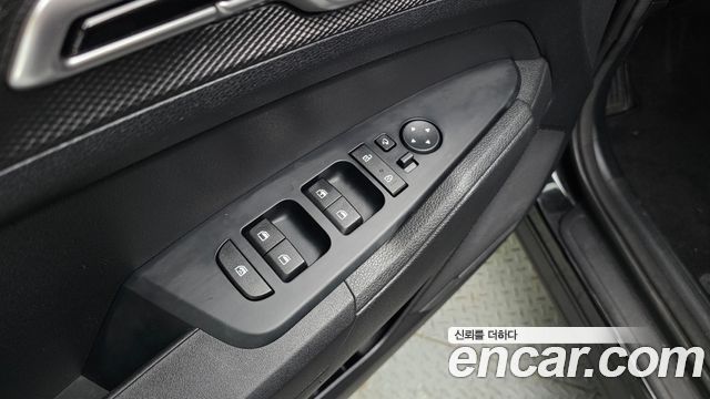 Kia Sportage (V) Diesel 2.0 2WD Trendy 2023 — фото 20