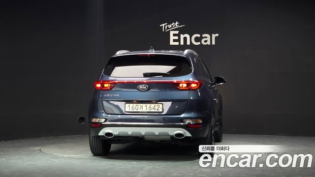 Kia Sportage The Bold Diesel 2.0 2WD Prestige 2021 — фото 4