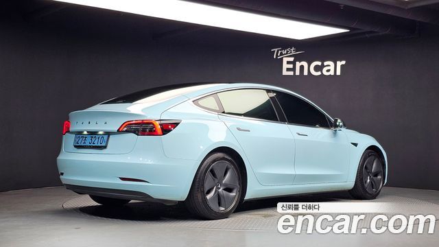 Tesla Model 3 Standard Range Plue RWD 2020 — фото 2