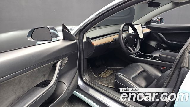 Tesla Model 3 Standard Range Plue RWD 2020 — фото 10