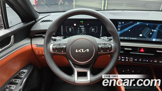 Kia K5 (III) 2.0 Prestige 2024 — фото 17