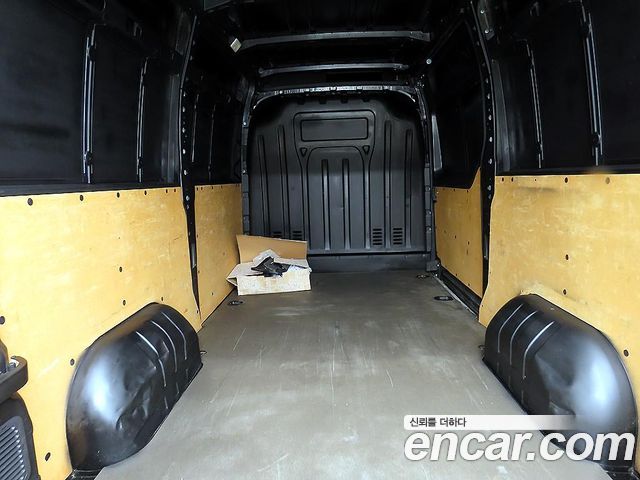 Renault Korea Master 2.3 Van L 2020 — фото 19