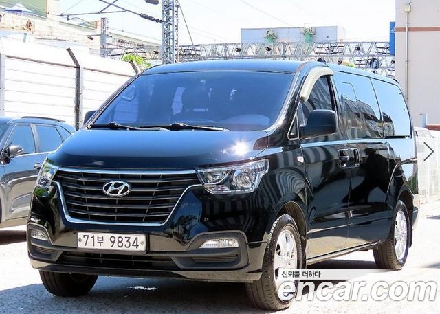 Hyundai Grand Starex 12-Seater LPi Smart 2020 — фото 2