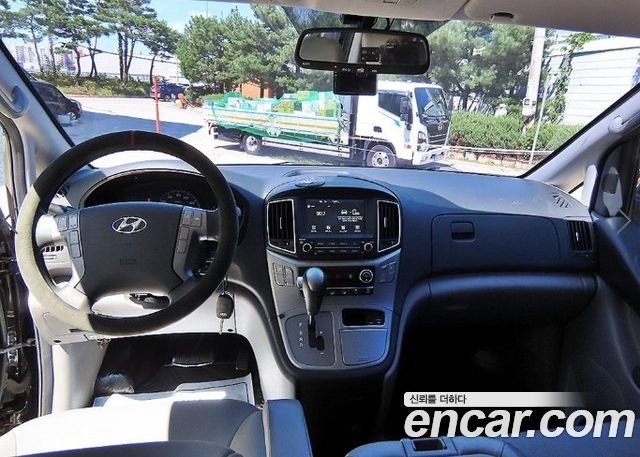 Hyundai Grand Starex 12-Seater LPi Smart 2020 — фото 8