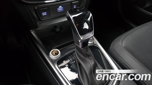 KG Mobility (SsangYong) Very New Tivoli Gasoline 1.5 2WD V3 2022 — фото 9