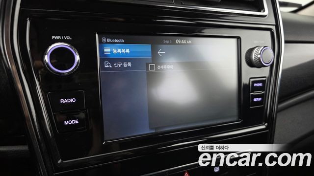 KG Mobility (SsangYong) Very New Tivoli Gasoline 1.5 2WD V3 2022 — фото 18