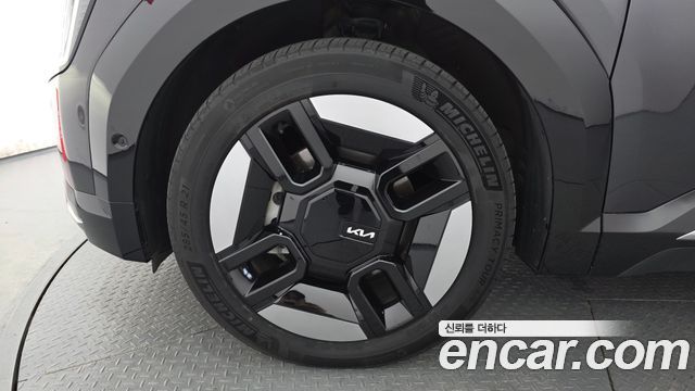 Kia EV9 Long Range 4WD Earth 2024 — фото 5