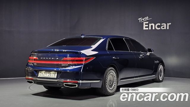 Genesis G90 5.0 AWD Limousine Prestige 2019 — фото 2