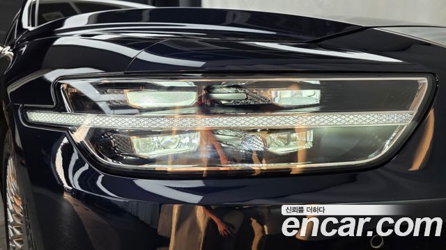 Genesis G90 5.0 AWD Limousine Prestige 2019 — фото 22