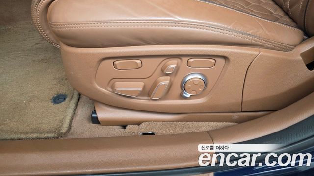 Genesis G90 5.0 AWD Limousine Prestige 2019 — фото 31