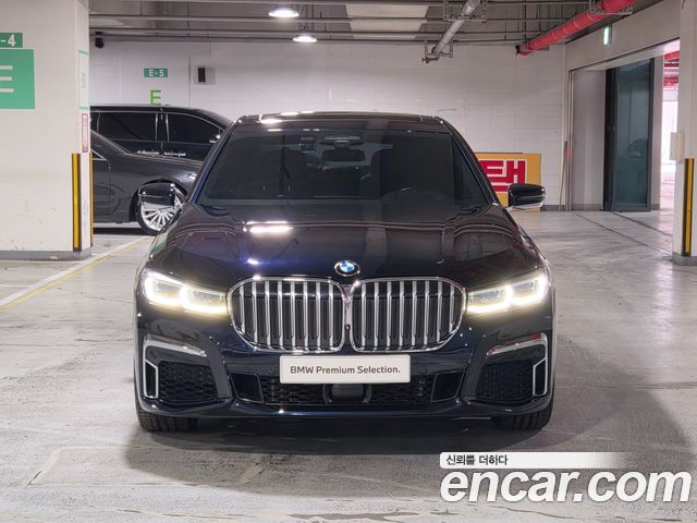 BMW 7 Series (G11) 740Li xDrive M Sport Package 2022 — фото 2