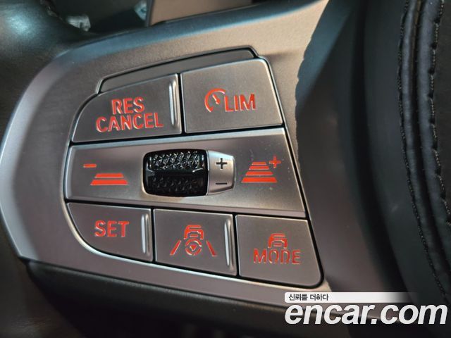 BMW 7 Series (G11) 740Li xDrive M Sport Package 2022 — фото 22